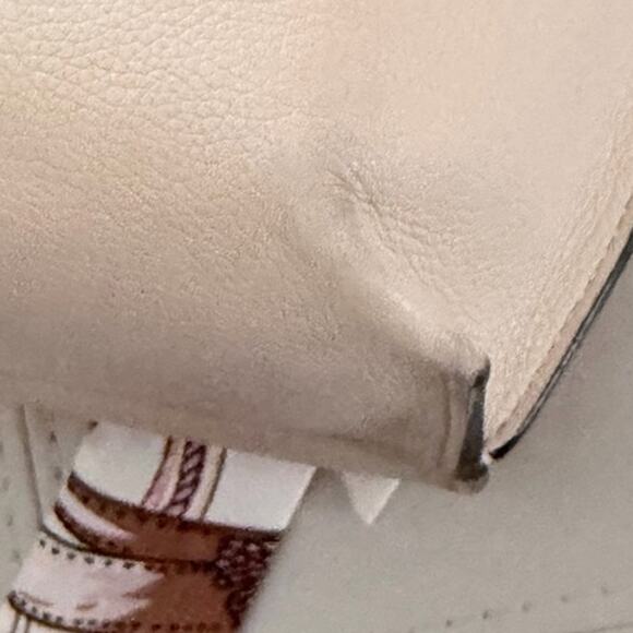 Henri Bendel Tan Sand Vintage Shoulder Bag Upcycled - Picture 11 of 15